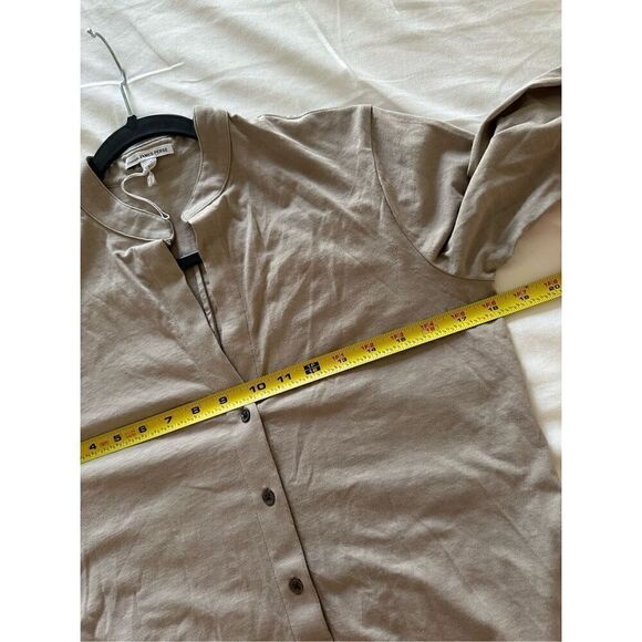 NWT James Peres V-Neck Long Sleeve Button-Up Top Size: S - Picture 4 of 11